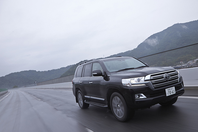 トヨタ・ランドクルーザーZX（4WD/6AT）【試乗記】 実力を試すことすら