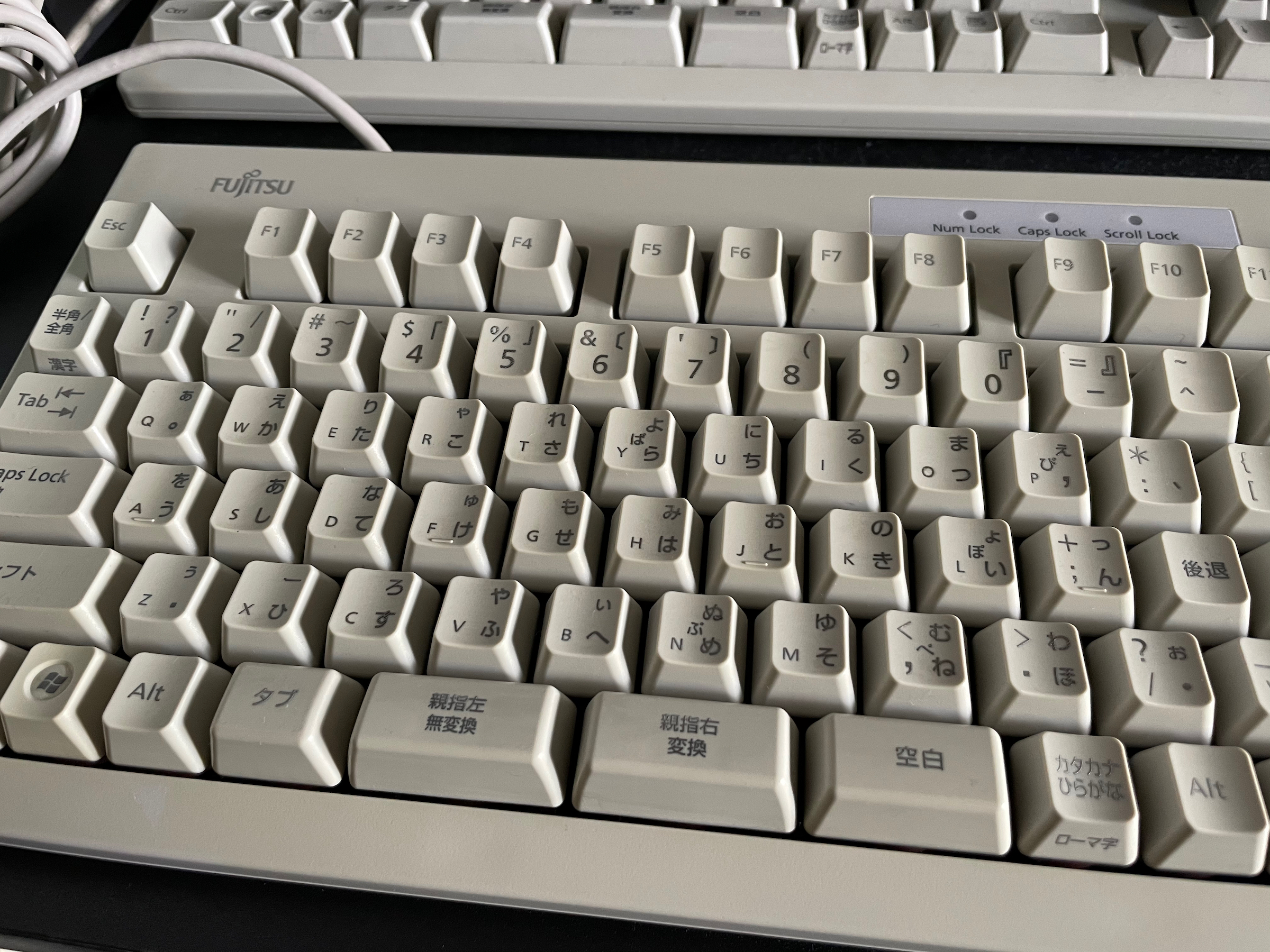 FUJITSU FMV-KB232の中古品を入手 | ICOの秘密