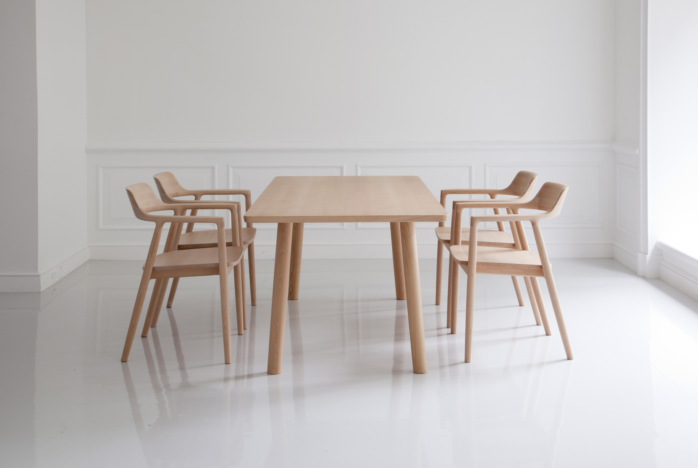 HIROSHIMA natural 2脚以上のご購入でダイニングテーブル20%OFF+送料