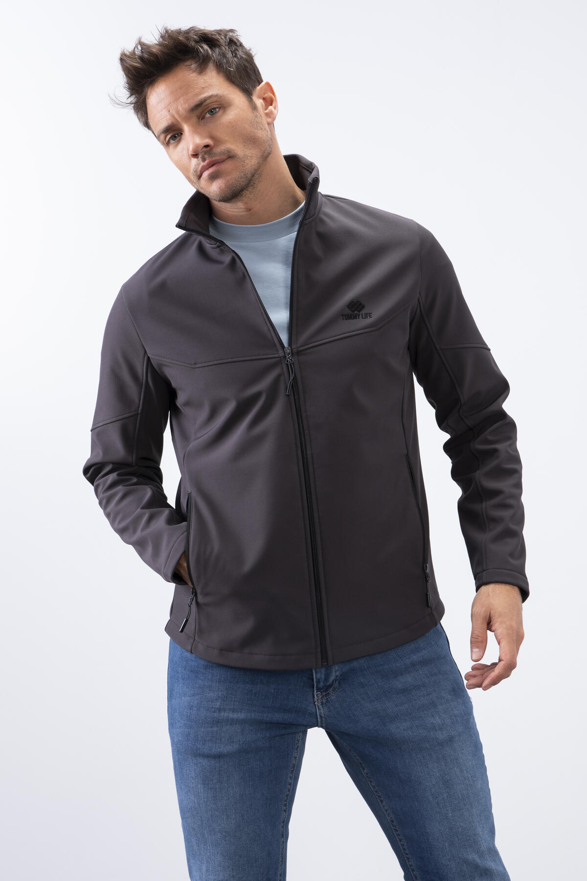 Antrasit Fermuarlı Dik Yaka Su ve Rüzgar Geçirmez Softshell Erkek