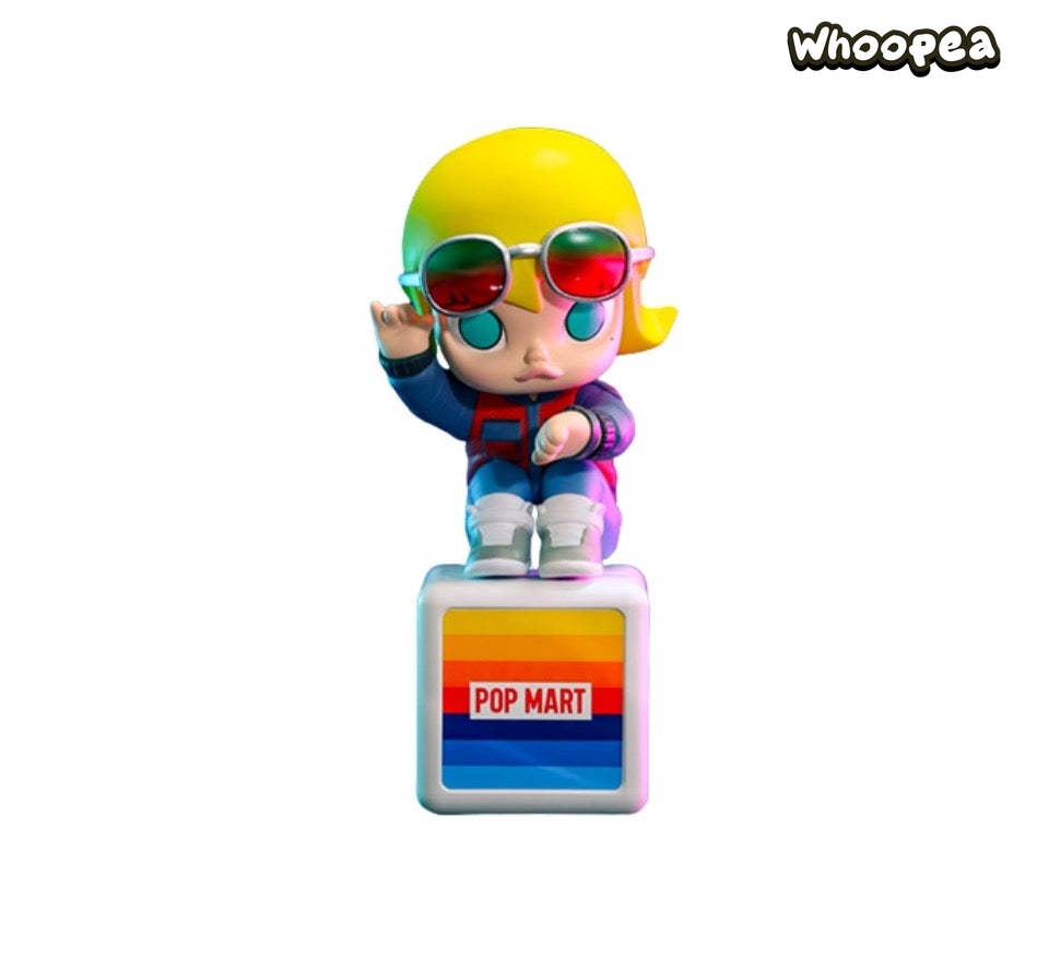 Molly Back to The Future Figure – WHOOPEA