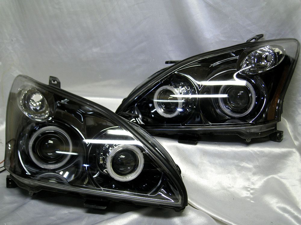 30ハリアーをカスタム！バイキセノン＆4灯化で夜間走行をもっと楽しく