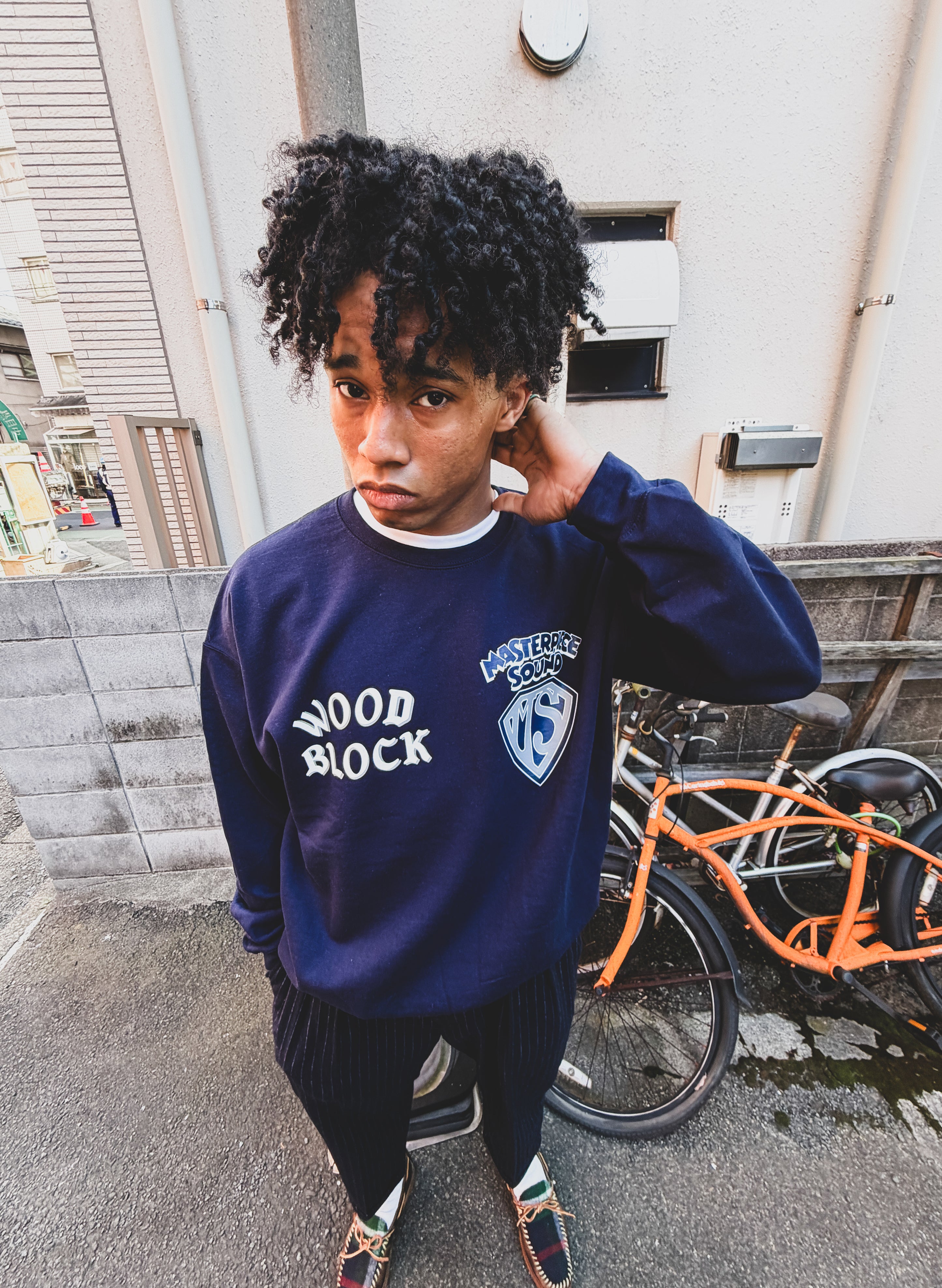 MASTERPIECE SOUND x WOODBLOCK CREW NECK SWEAT NAVY (WB-25AW-016)