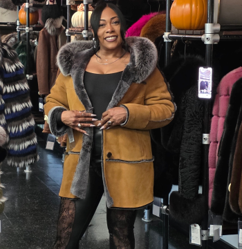 Hooded Toscana Shearling Stroller Fox Trim – Wolverine Furs