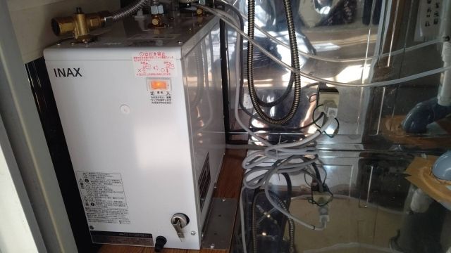 愛知県春日井市 | 小型電気温水器交換工事の施工事例（EHPN-H12V1-set2