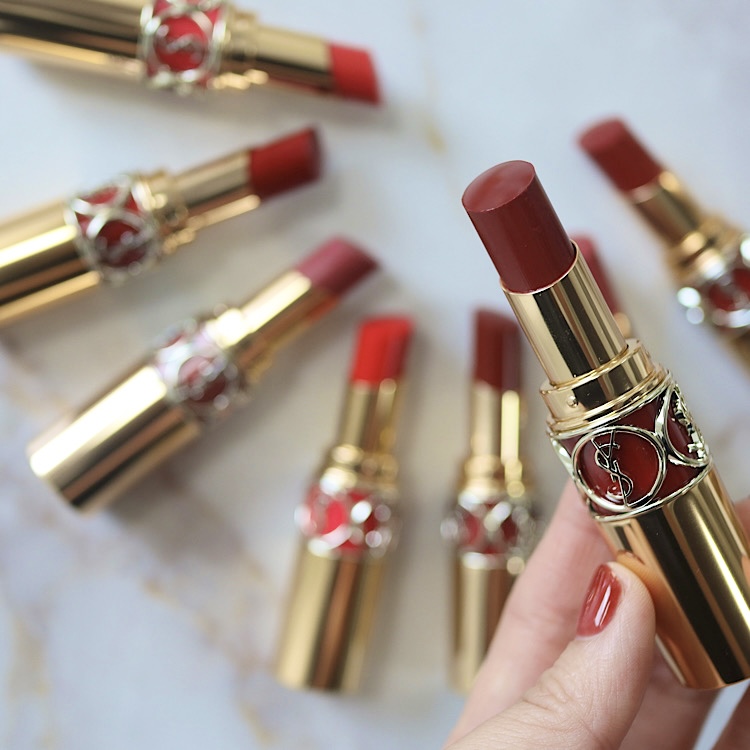 イヴ・サンローランの「ルージュ ヴォリュプテ シャイン」全色