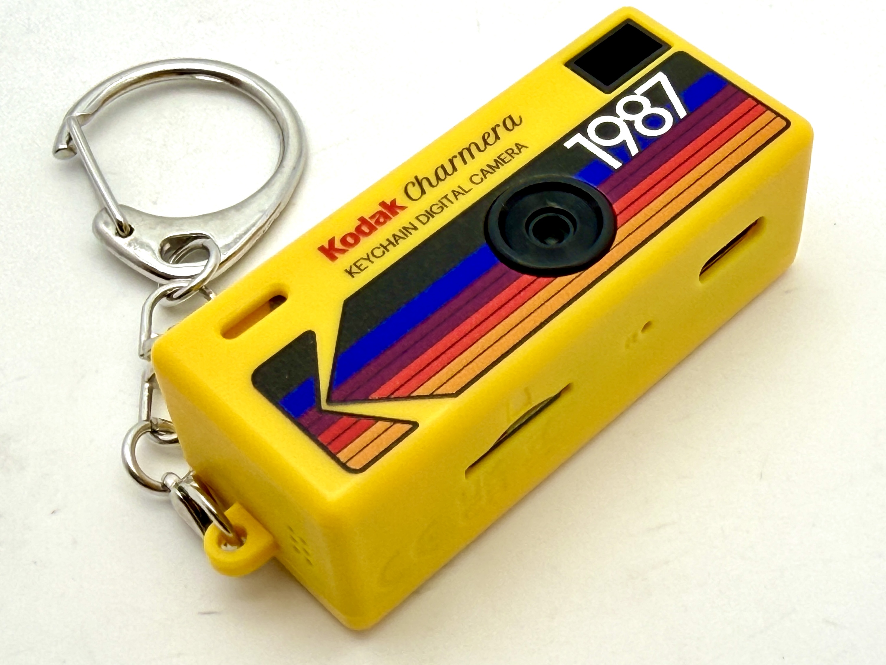 キーチェーンカメラ Kodak Charmera使ってみた | じゃんぱら 店員に