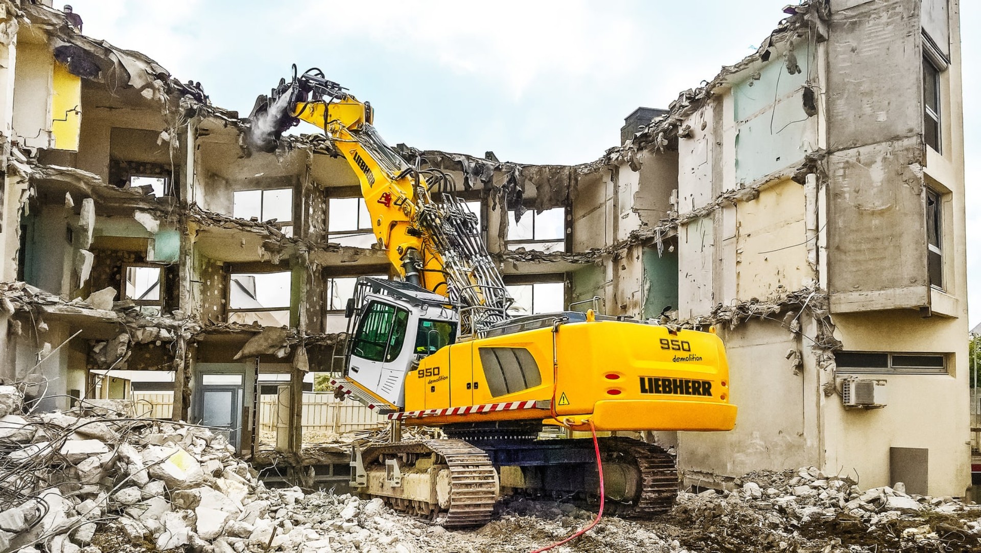 LIEBHERR R954BV解体機 絶版 LIEBHERR R954BV解体機 絶版