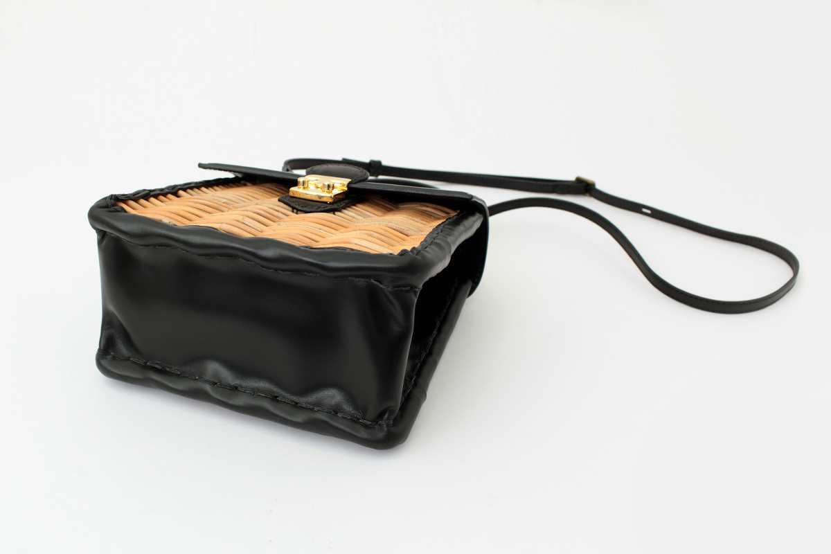 ebagos エバゴス カーフ・ハンドバッグ S