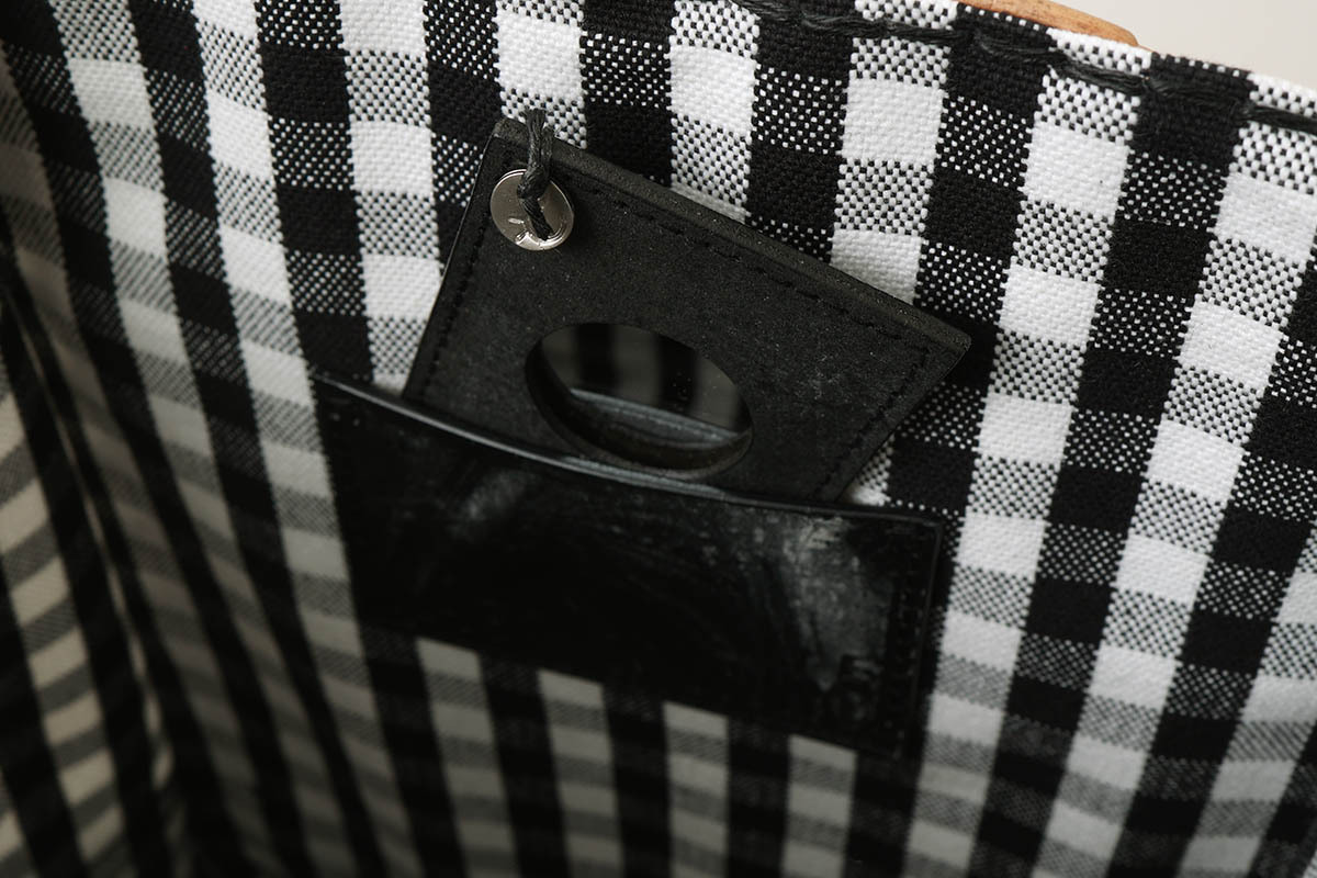 ebagos エバゴス ギンガム・ワンハンドルトート M
