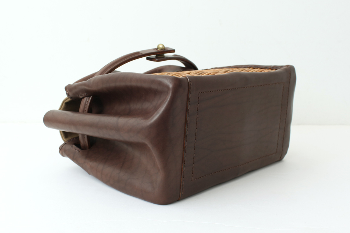 ebagos エバゴス オイルショルダー・ベルトバッグ