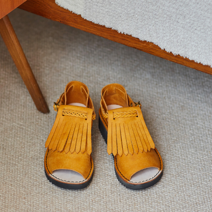 entoanのフリンジサンダル2024- ほぼ日刊イトイ新聞