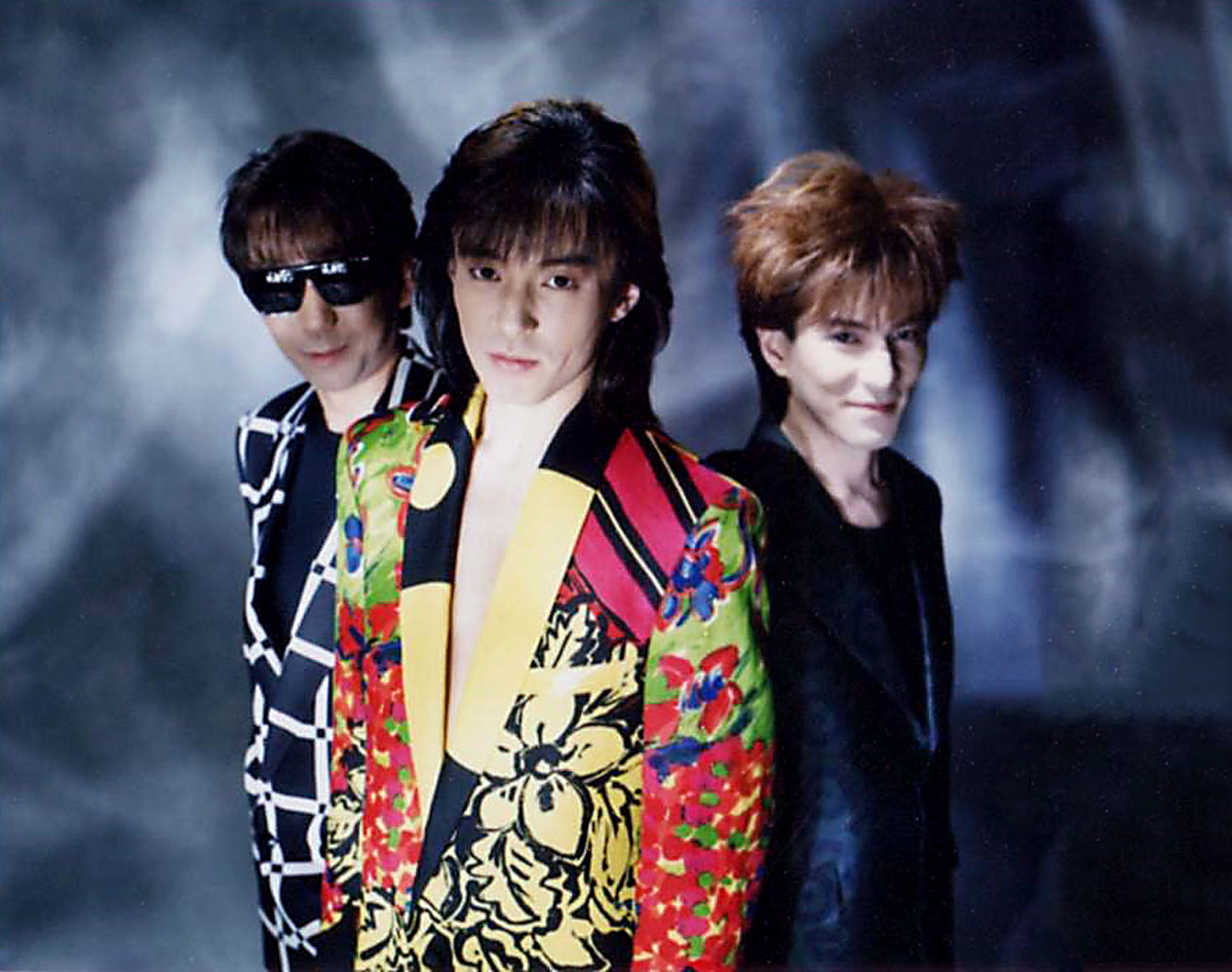 再び目撃！ TM NETWORKが放つ“金色の夢”10年間の軌跡【DECADE】、MV集