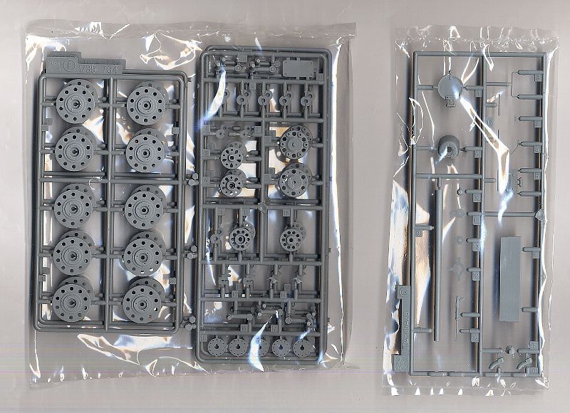 ソビエト軍 T-34/76 1942年型 六角砲塔 ソフトエッジタイプ