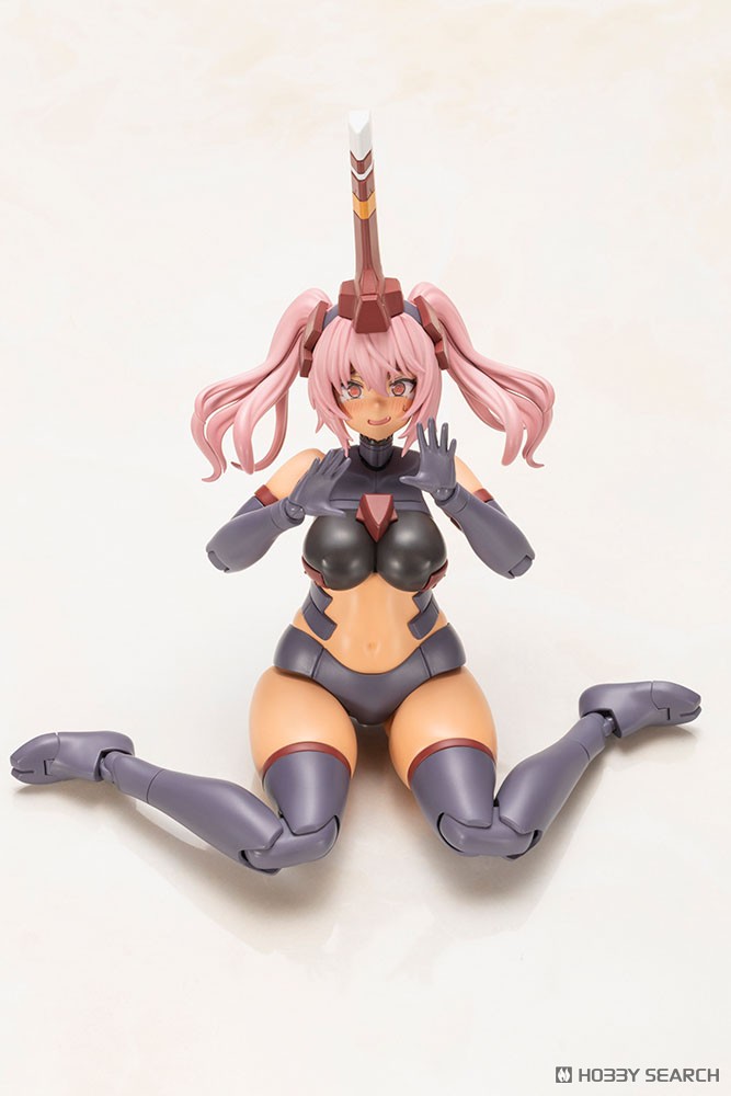 フレームアームズ・ガール 輝鎚・乙〈白兵戦仕様〉 (プラモデル