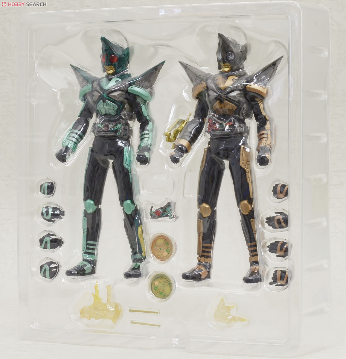 S.I.C. 仮面ライダーキックホッパー＆パンチホッパー (完成品