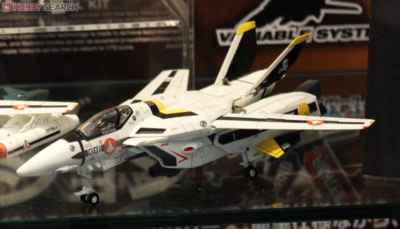 VF-1S バルキリー ロイ・フォッカー機 (プラモデル) - ホビーサーチ