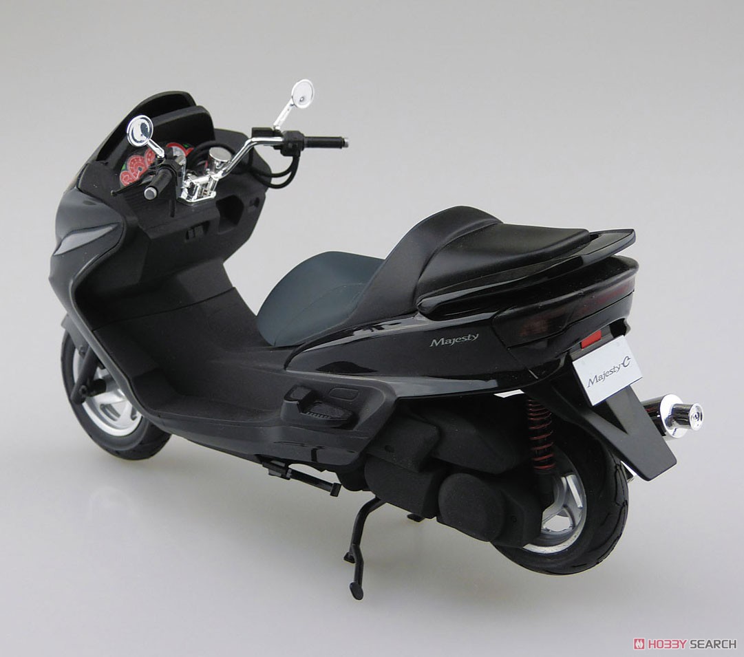 ヤマハ SG03J マジェスティ C `06 カスタムパーツ付き (プラモデル