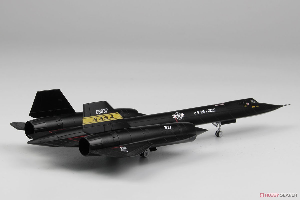アメリカ空軍 高高度戦略偵察機 SR-71 ブラックバード `NASA