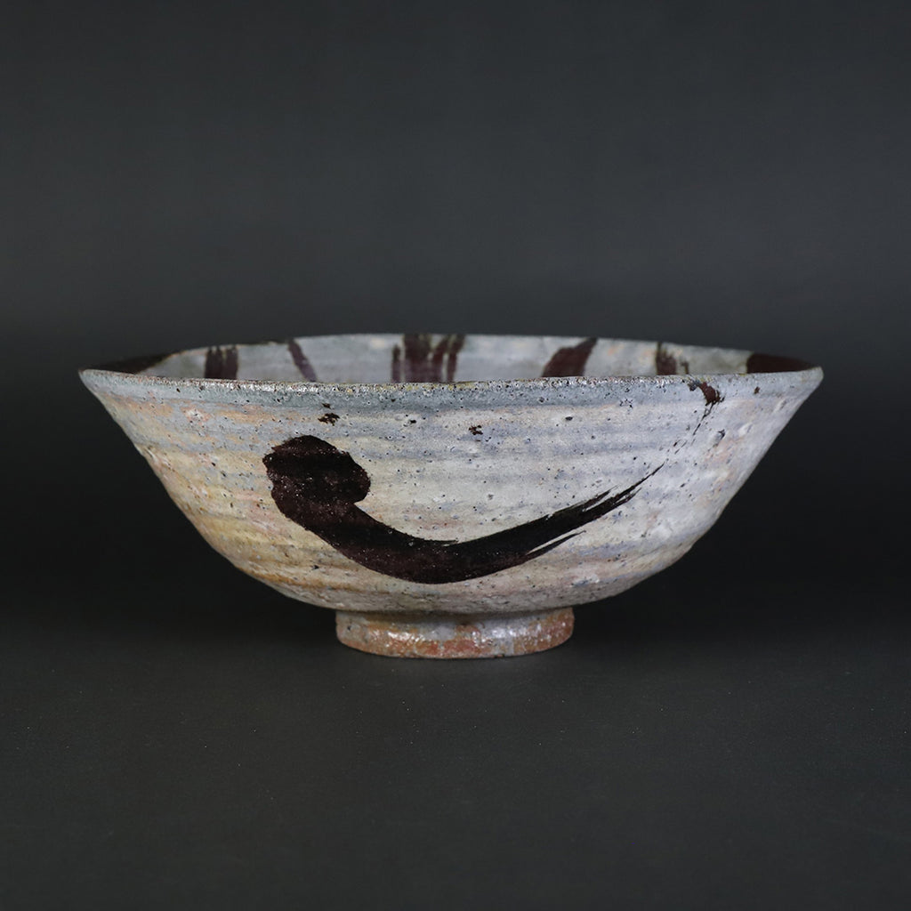 丸田宗彦 作 粉引唐津沓鉢 – ギャラリー一番館オンラインショップ