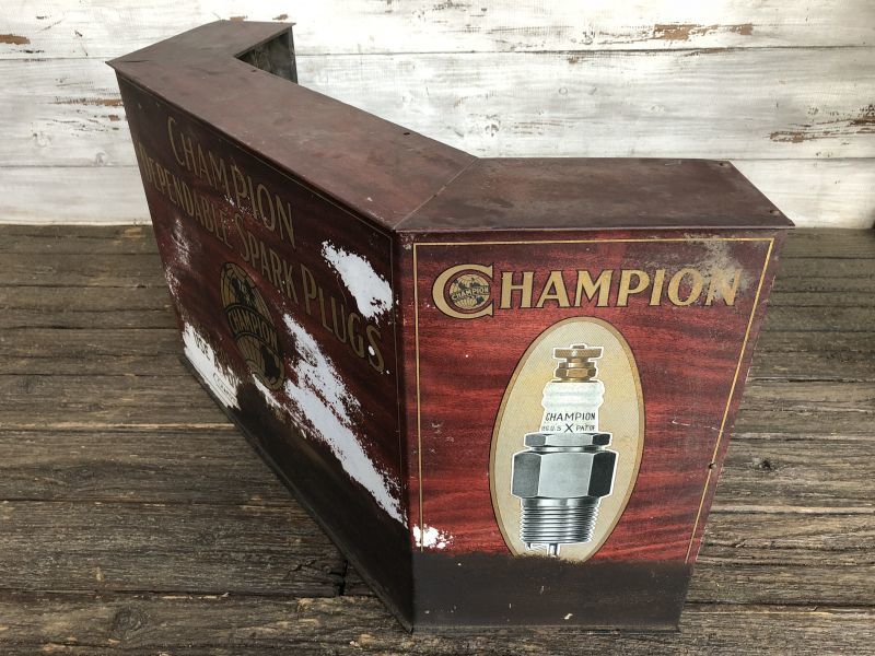 20s Vintage Champion Spark Plug Display Cabinet (J395) - 2000toys