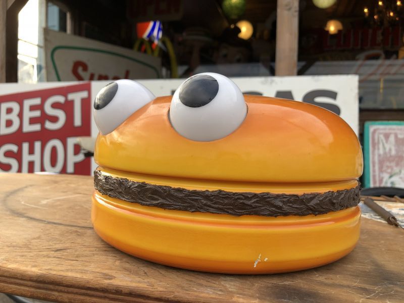 Vintage Mcdonald's Hamburger Patch Statue Playland (S342