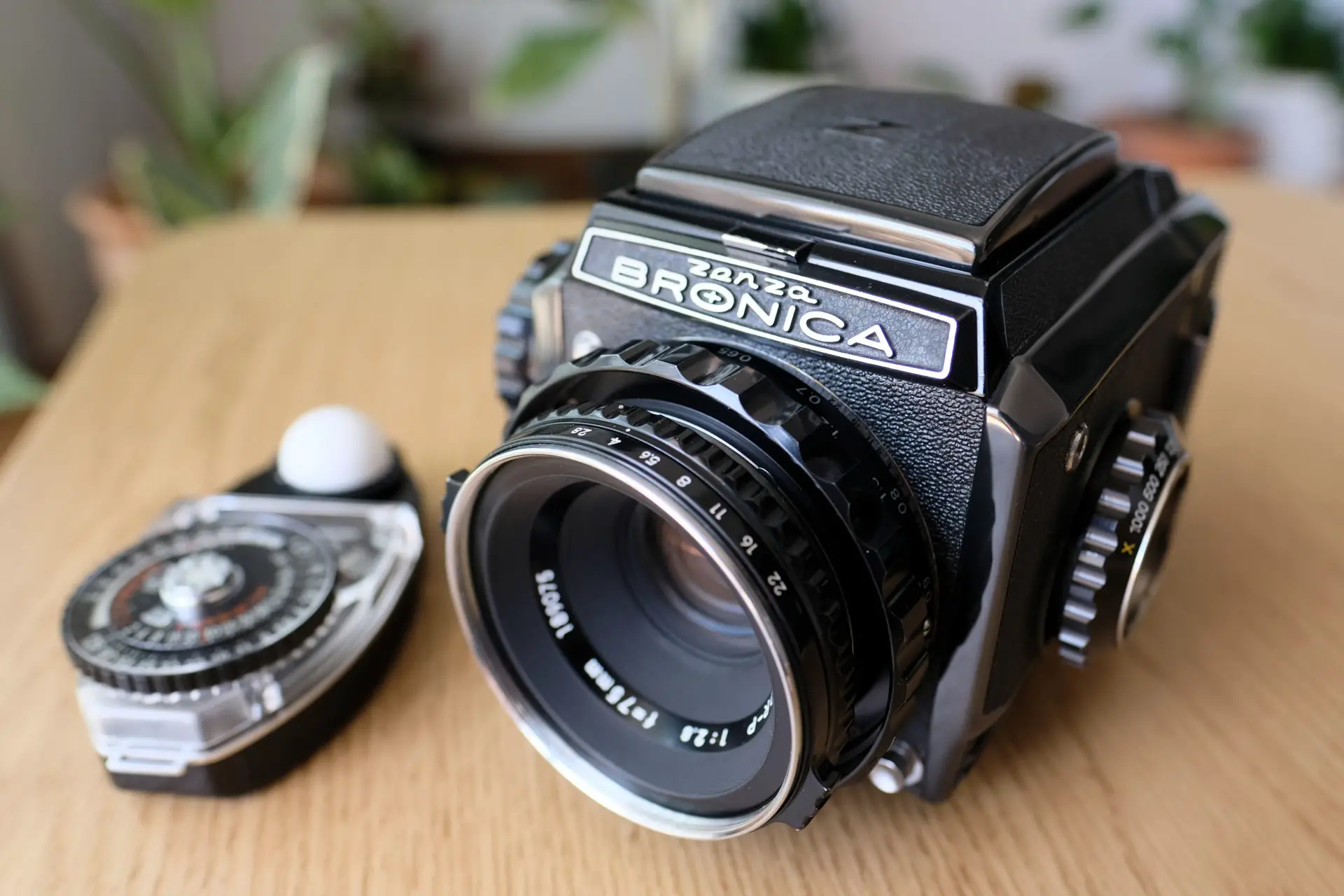 Bronica S2A - Early Experiences Review - By Mark Herse - 35mmc