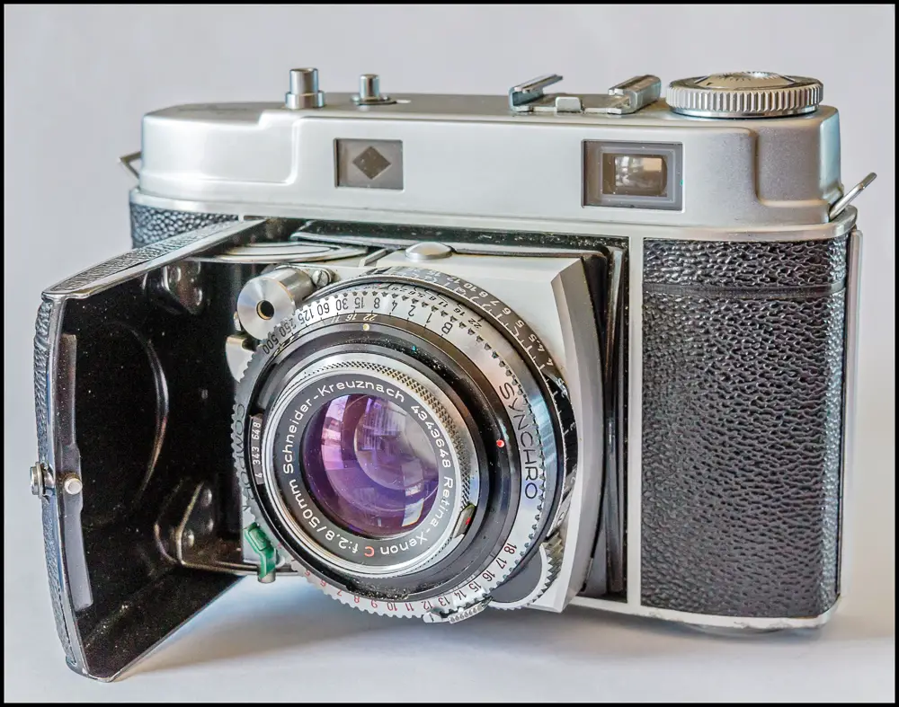 5 Frames with a Kodak Retina IIc - By Howard Dale - 35mmc