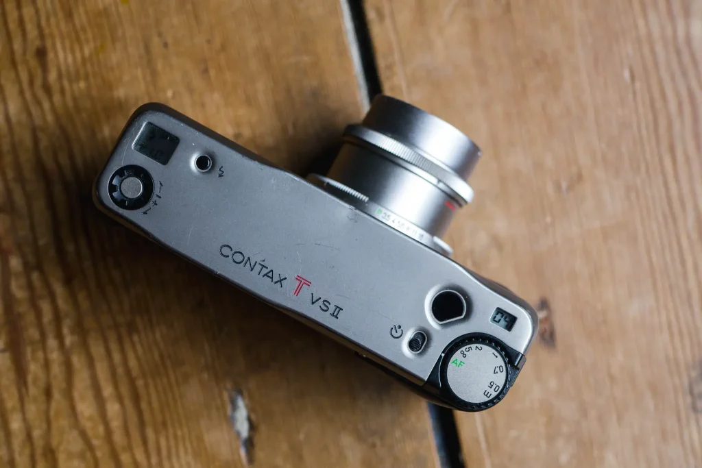 Contax TVSii - a review with a few comparisons to the T2 - 35mmc