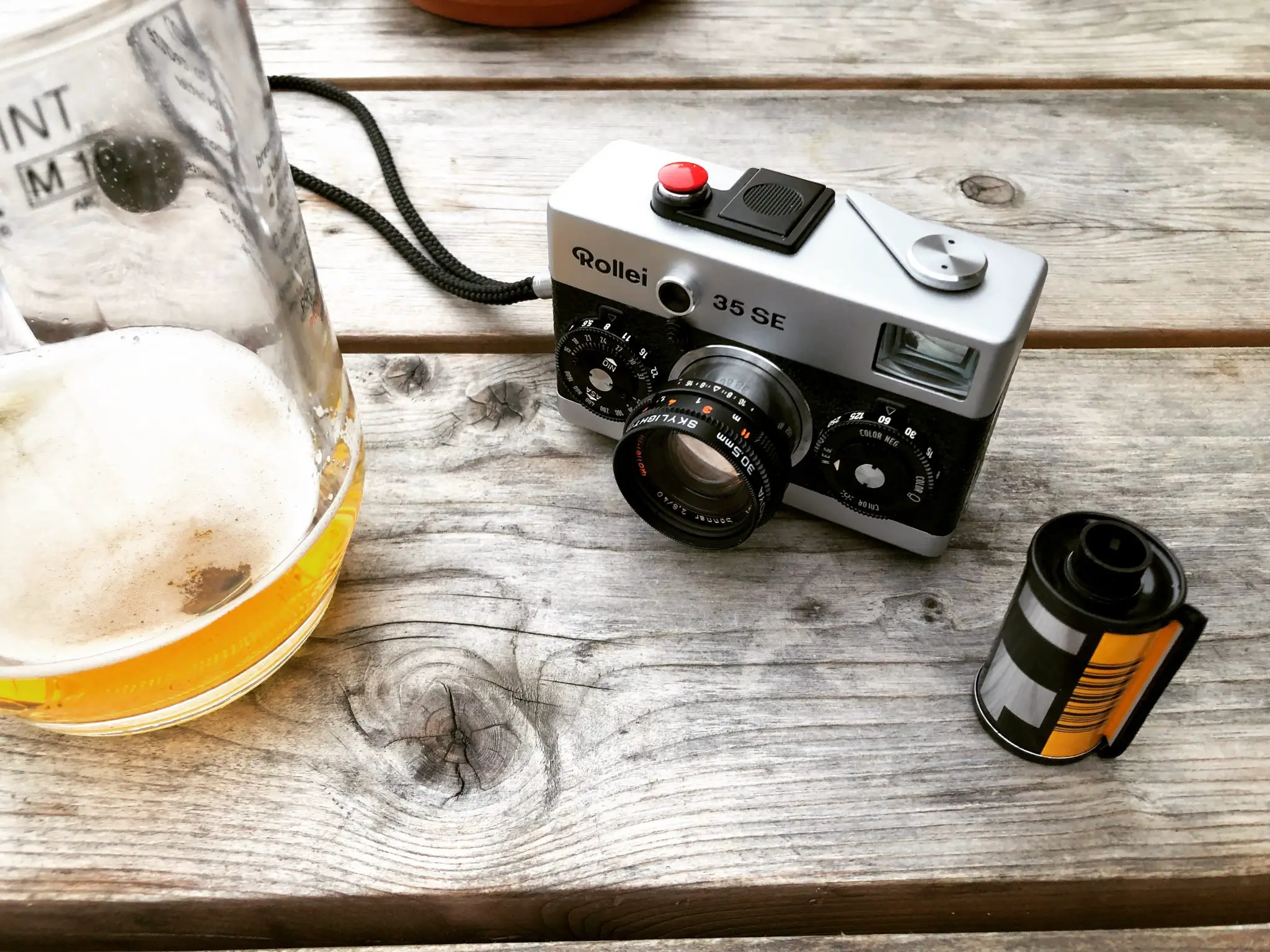 5 frames with a Rollei 35SE - By Pierre-Alix Favillier - 35mmc