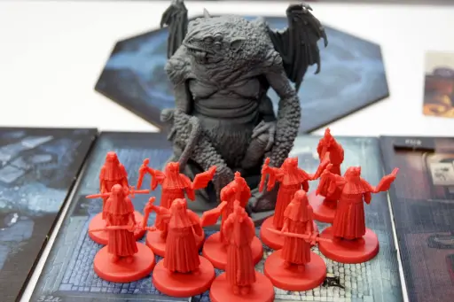 プレイレポ］精巧な邪神ミニチュアに注目。新作ボドゲ「クトゥルフ