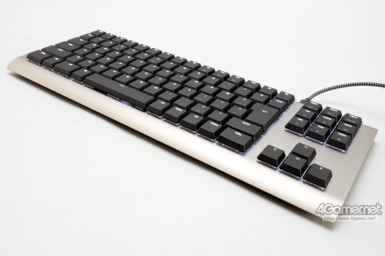 日本のモノづくりの意地を感じる純国産ラピトリ対応キーボード「ZENAIM