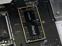 デスクトップPCでも使われる？ 新しいメモリモジュール規格「CAMM2」と