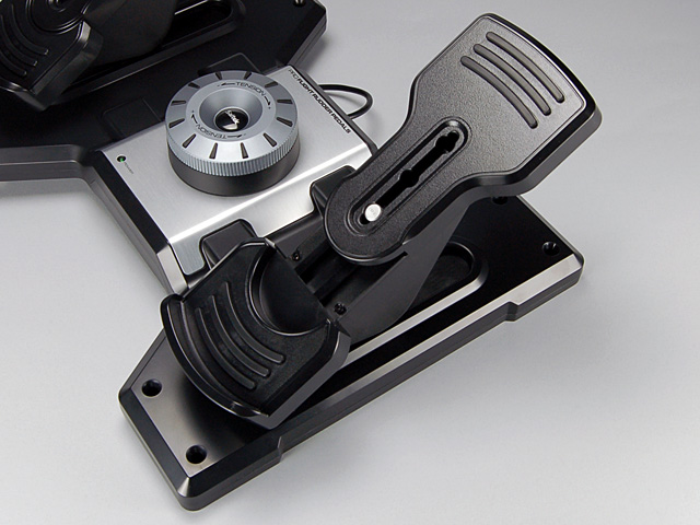 4Gamer.net】［レビュー］Pro Flight Rudder Pedals