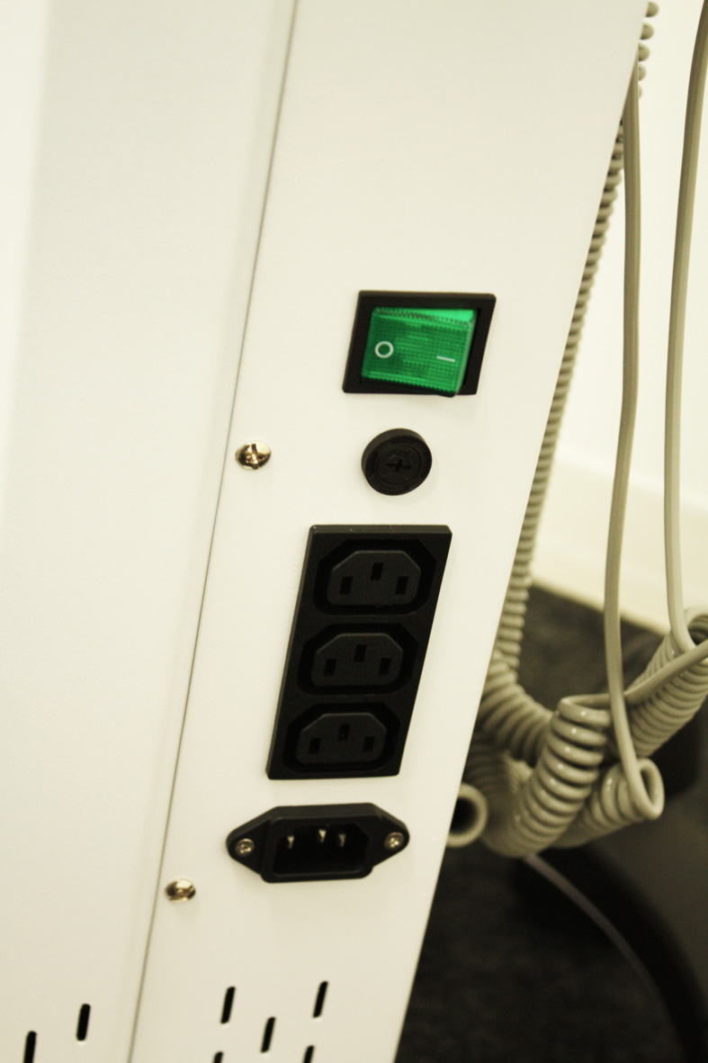 NEO-408 ソニアネオ4機能複合美顔機 | 株式会社フィフティ