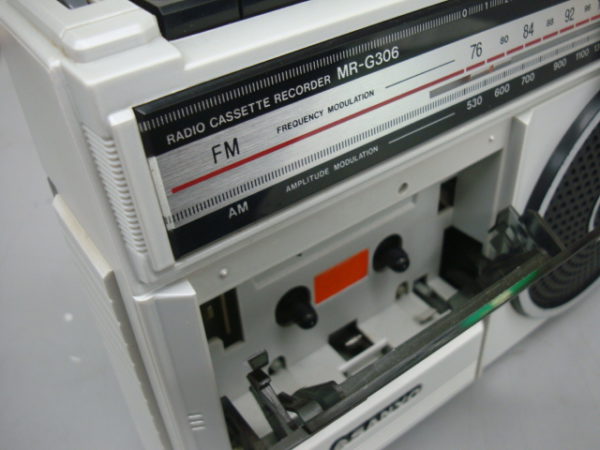 レトロ ラジカセ SANYO MR-G306 ￥3.058税込 リユースショップ