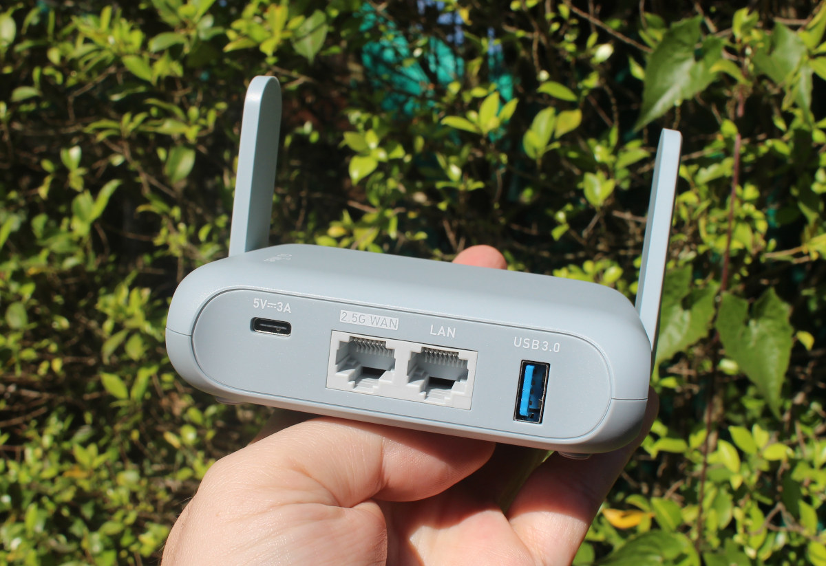 GL.iNet GL-MT3000 pocket-sized Wi-Fi 6 Router review - Part 1