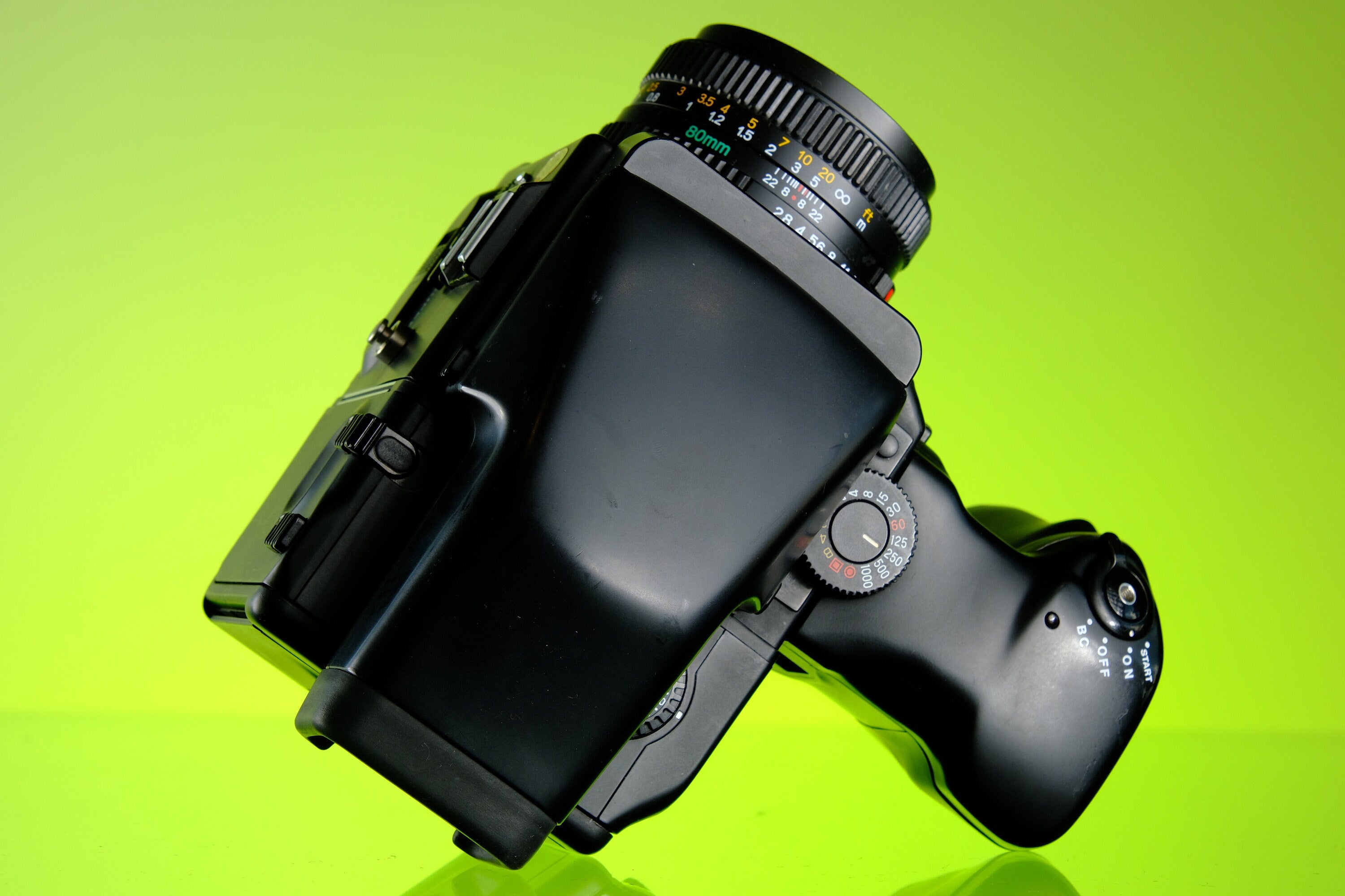 Mamiya m645 Super Medium Format SLR + 80mm f/2.8 Lens Tested