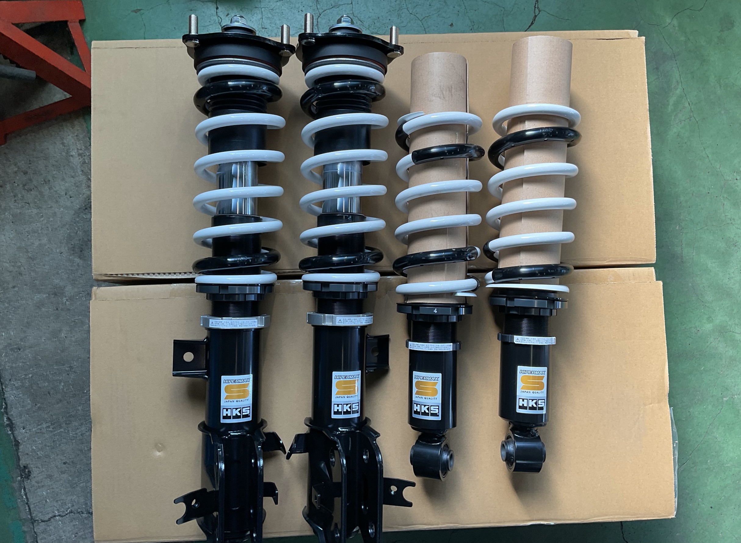 ジェイド FR5 車高調取付☆ | ホンダ ジェイド 足まわり