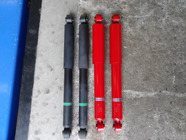 エブリイワゴン（DA17W）タナベ製車高調「サステック プロ CR」装着