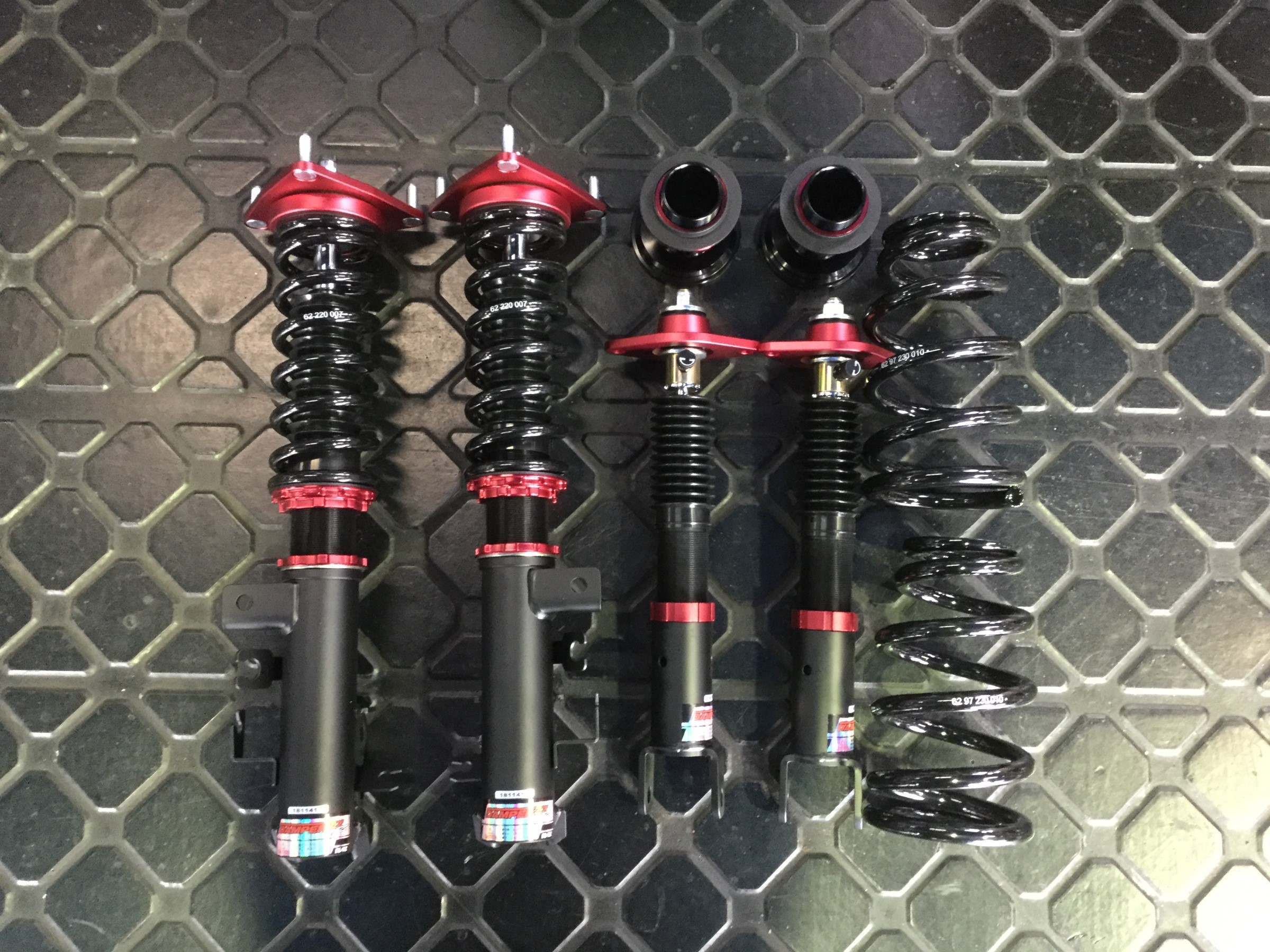 【COCKPITフェア】中盤戦！！ノリに乗ってます♪♪ E51 エルグランド