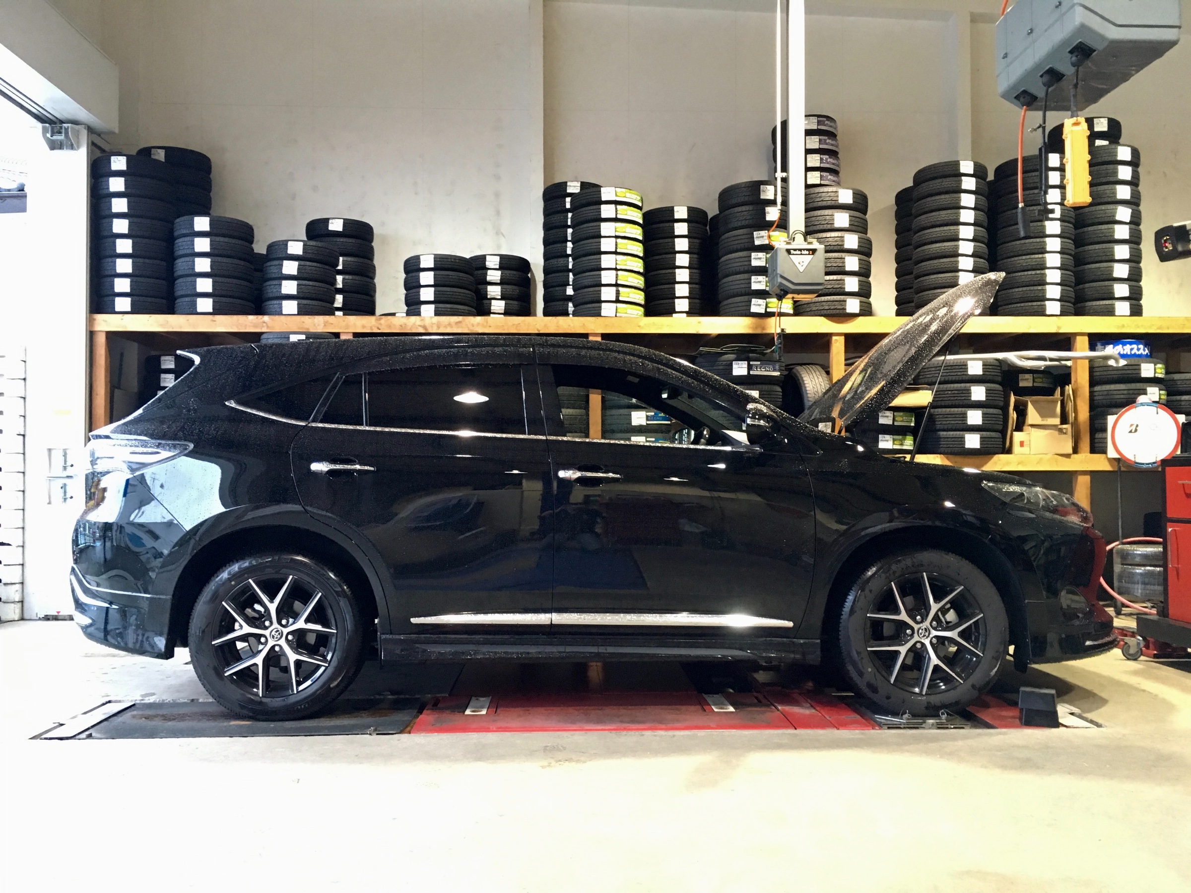 ついでの作業が断然お得！ZSU60WハリアーにTEINの車高調FLEX Zを付け