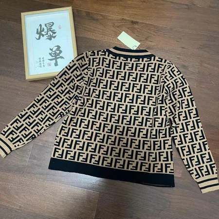 フェンディ FFロゴ ズッカ 総柄 ニットセーター モカ 黒 ブラック
