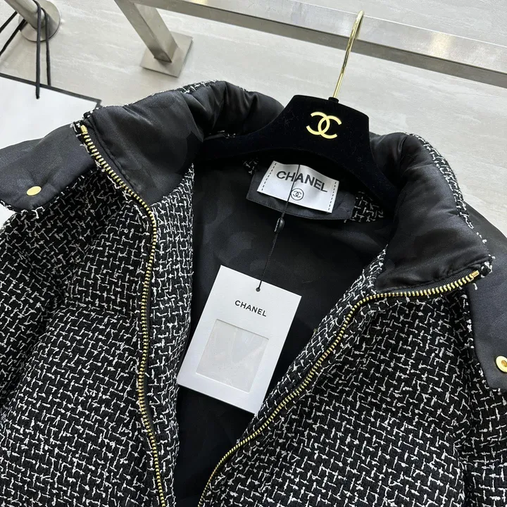 上品 シャネル ダウンジャケットフード付き レディース サイズ 高级