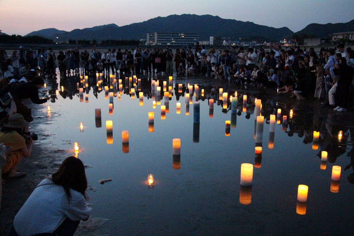 父母ケ浜に幻想の光 三豊 あすからアートナイト | ニュース | COOL