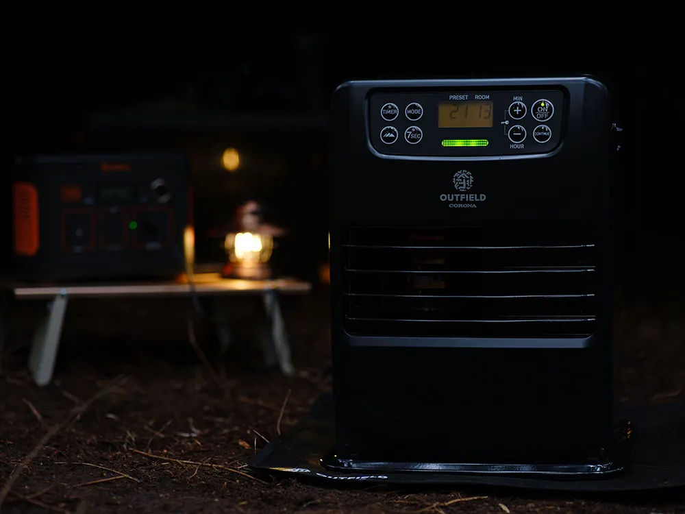CORONA OUTFIELD特設ページ|NIGHT BLACK EDITION|ポータブル電源対応