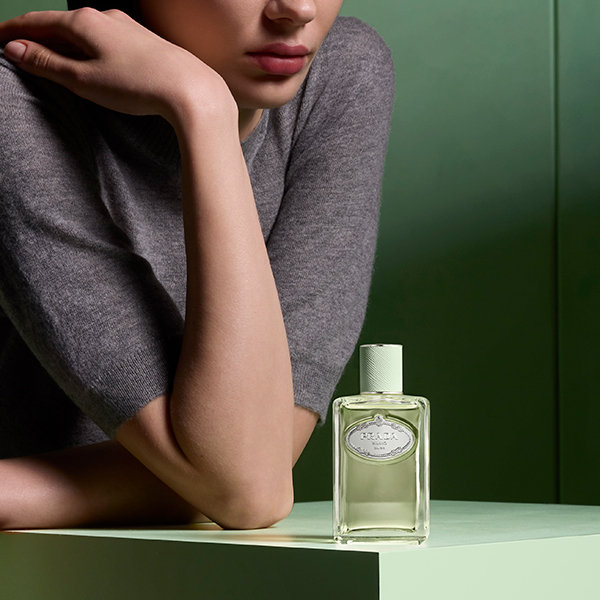 インフュージョン ドゥ プラダ イリス オーデパルファム / プラダ