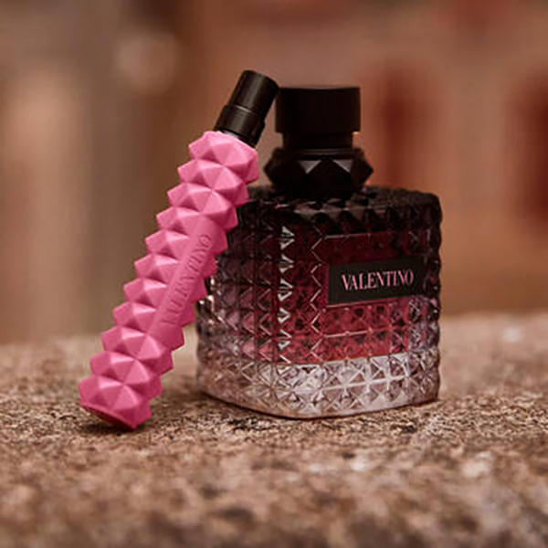 ドンナ ボーン イン ローマ アンタンス オードパルファン