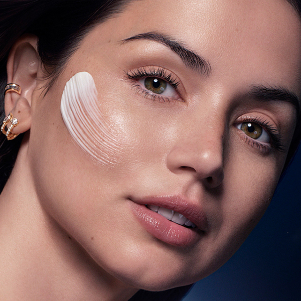 シュープリーム プラス ナイト バウンス クリーム / エスティ ローダー