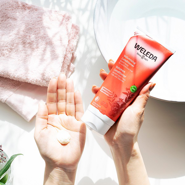 ざくろヘアコンディショナー / ヴェレダ(コンディショナー, シャンプー